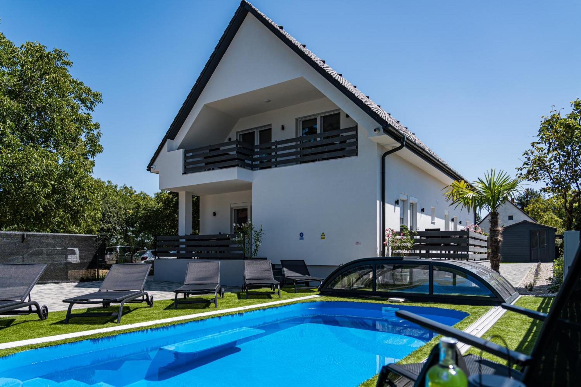 Balatonic Lime Apartmanhaz Siófok Zewnętrze zdjęcie