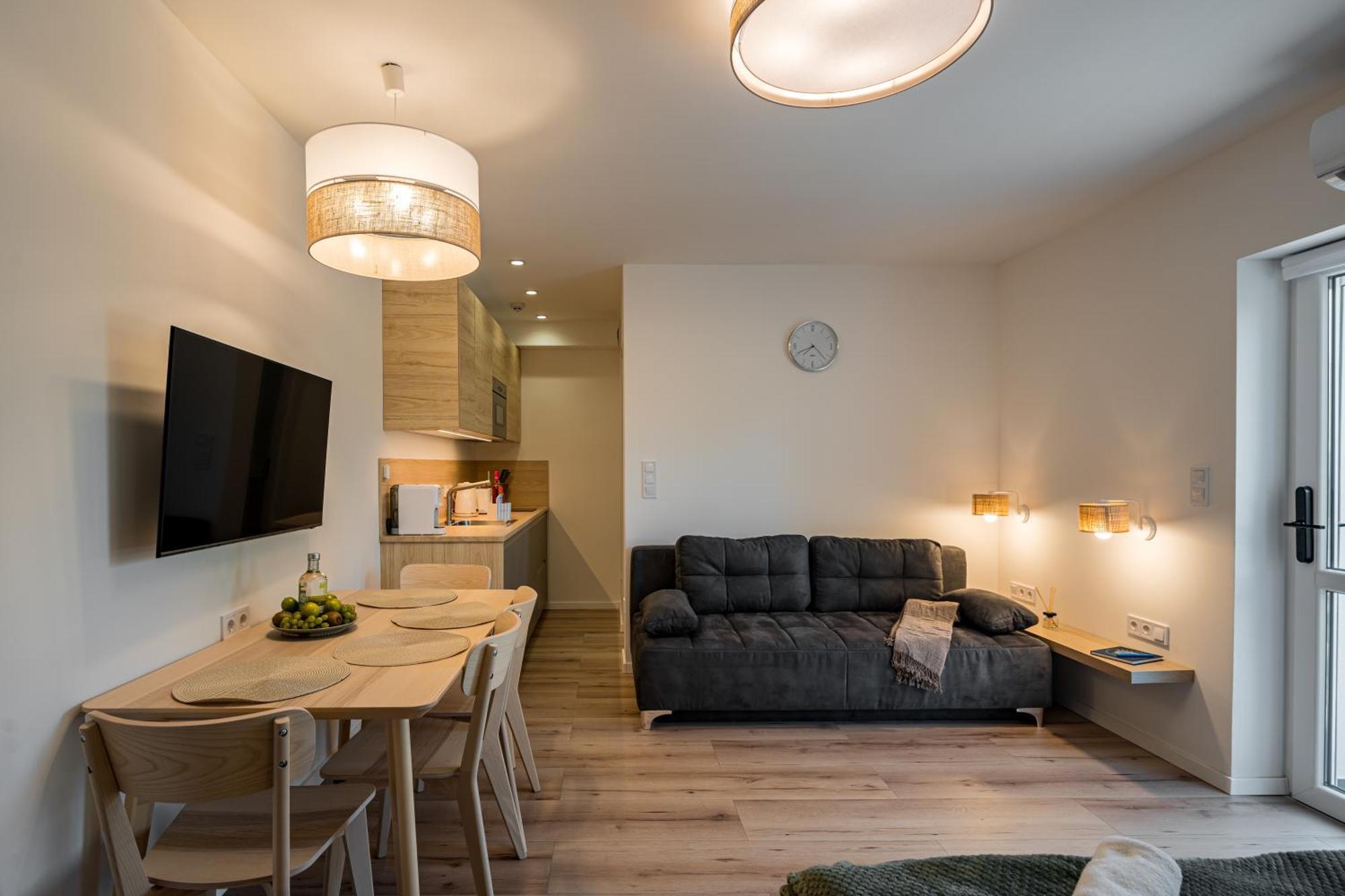 Balatonic Lime Apartmanhaz Siófok Zewnętrze zdjęcie